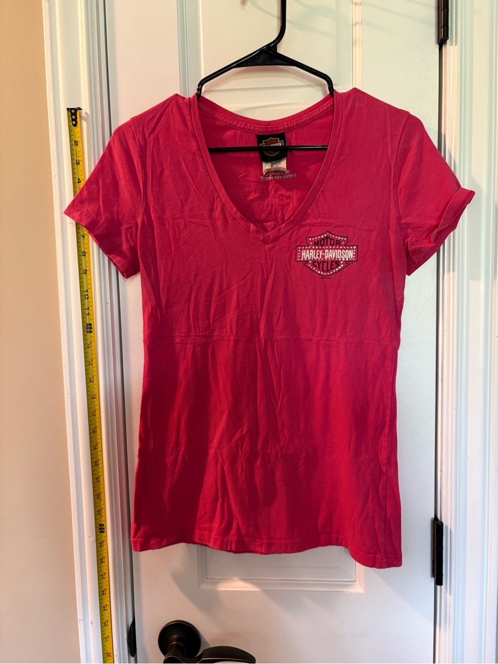 Harley-Davidson Women's V-Neck Tee in Bright Pink